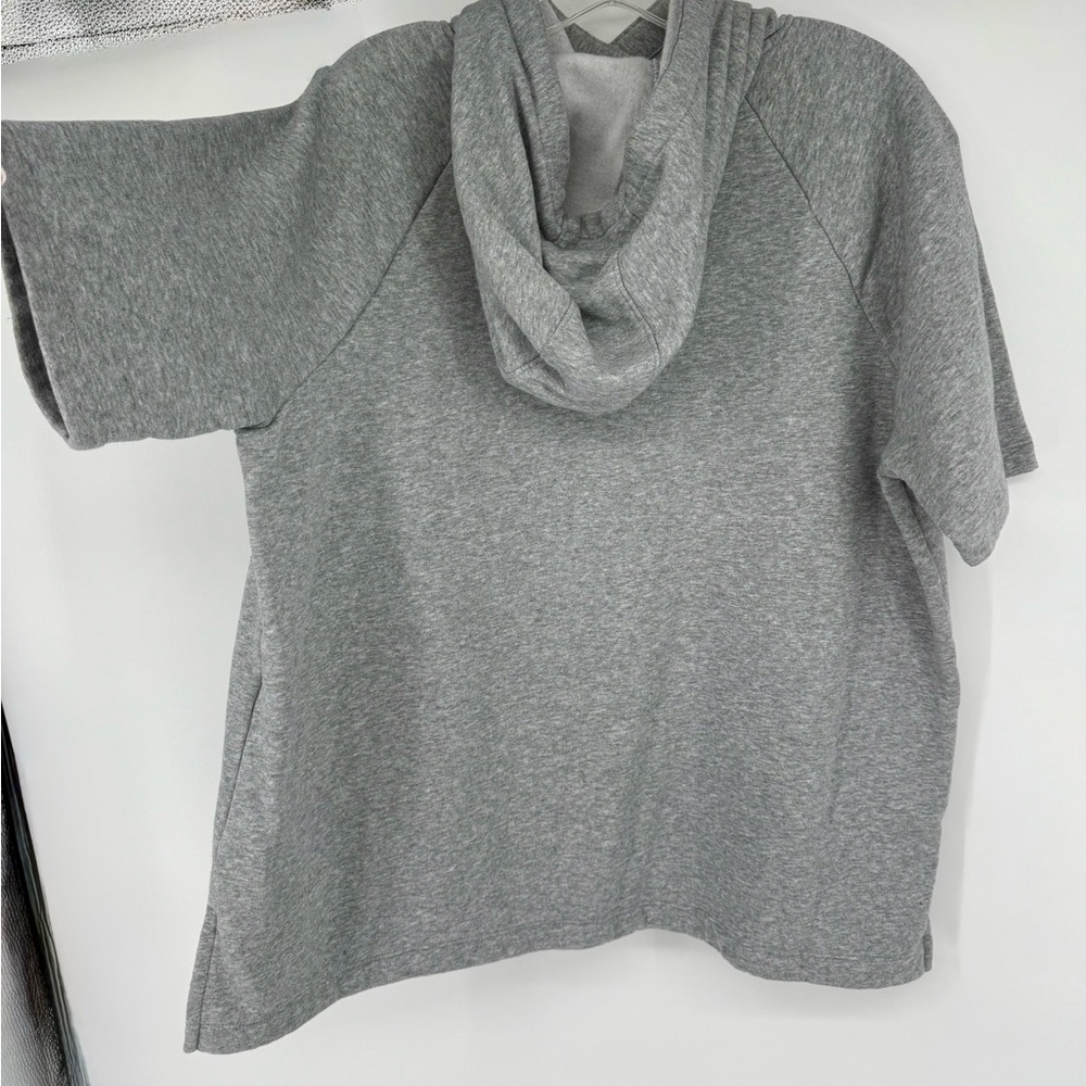 Under Armour Heather Gray Hoodie with Black Logo - Picture 6 of 6